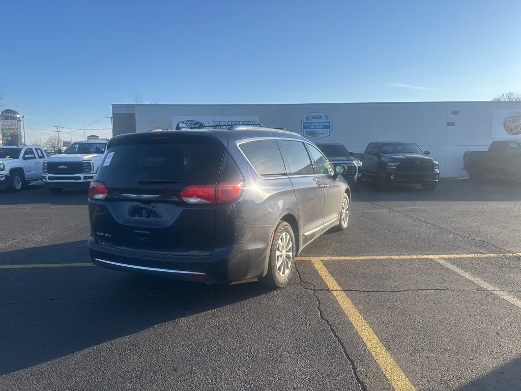 2018 Chrysler Pacifica Touring L Plus