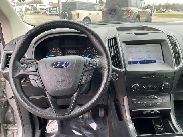 2020 Ford Edge SE