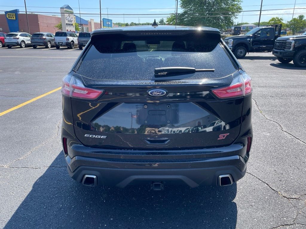 2020 Ford Edge ST