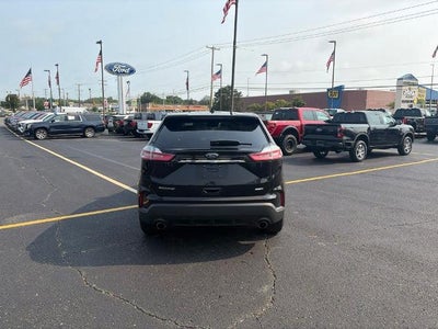 2020 Ford Edge SE