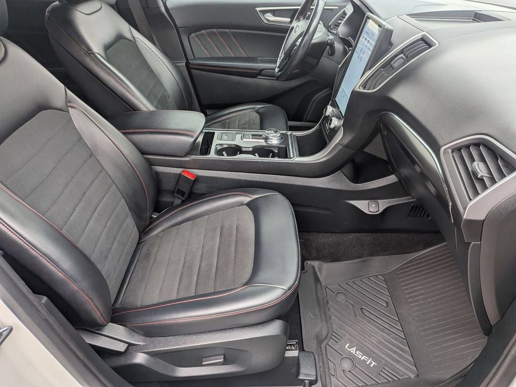 2022 Ford Edge ST Line