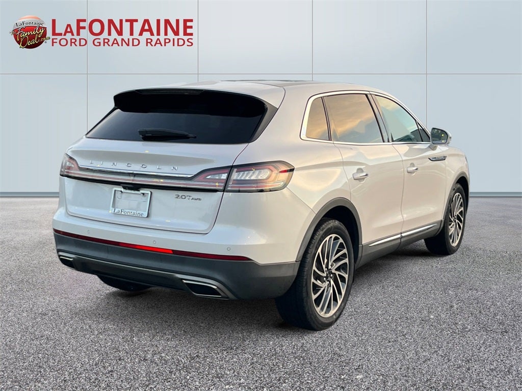 2019 Lincoln Nautilus Reserve