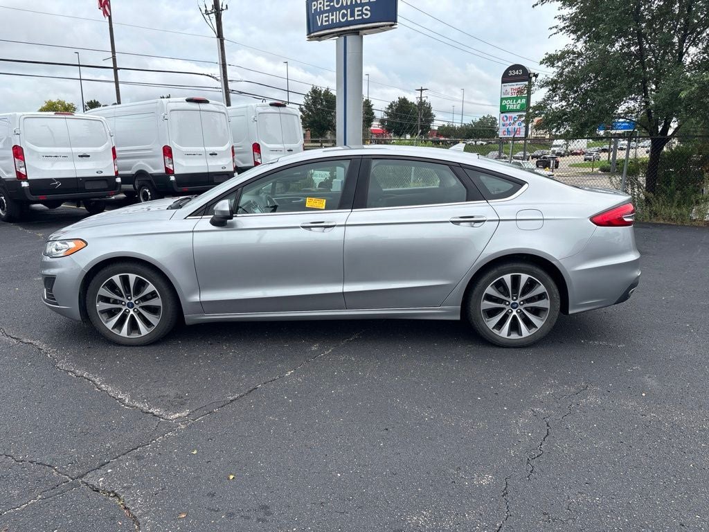 2020 Ford Fusion SE
