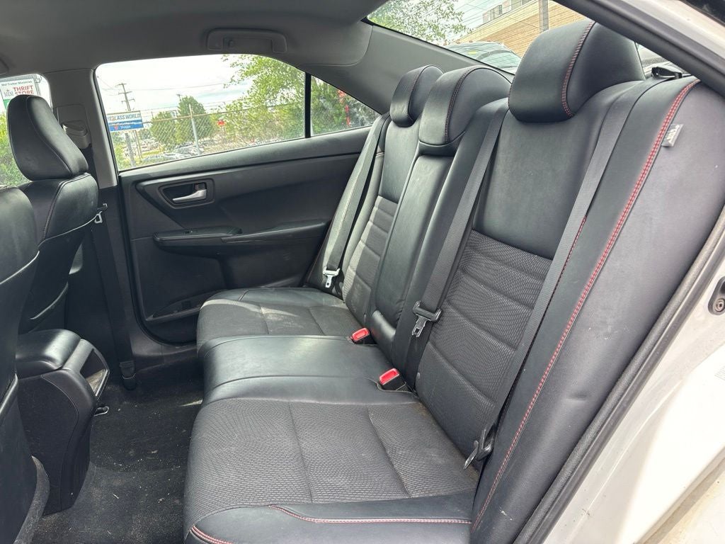 2017 Toyota Camry SE