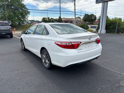 2017 Toyota Camry SE