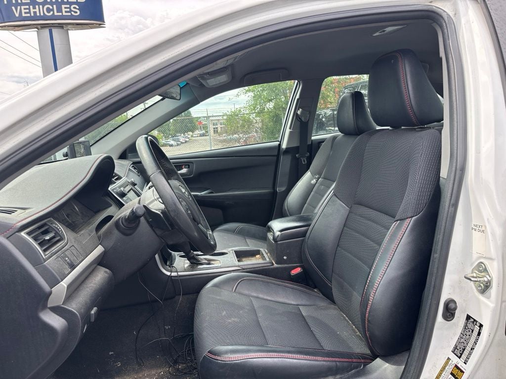 2017 Toyota Camry SE