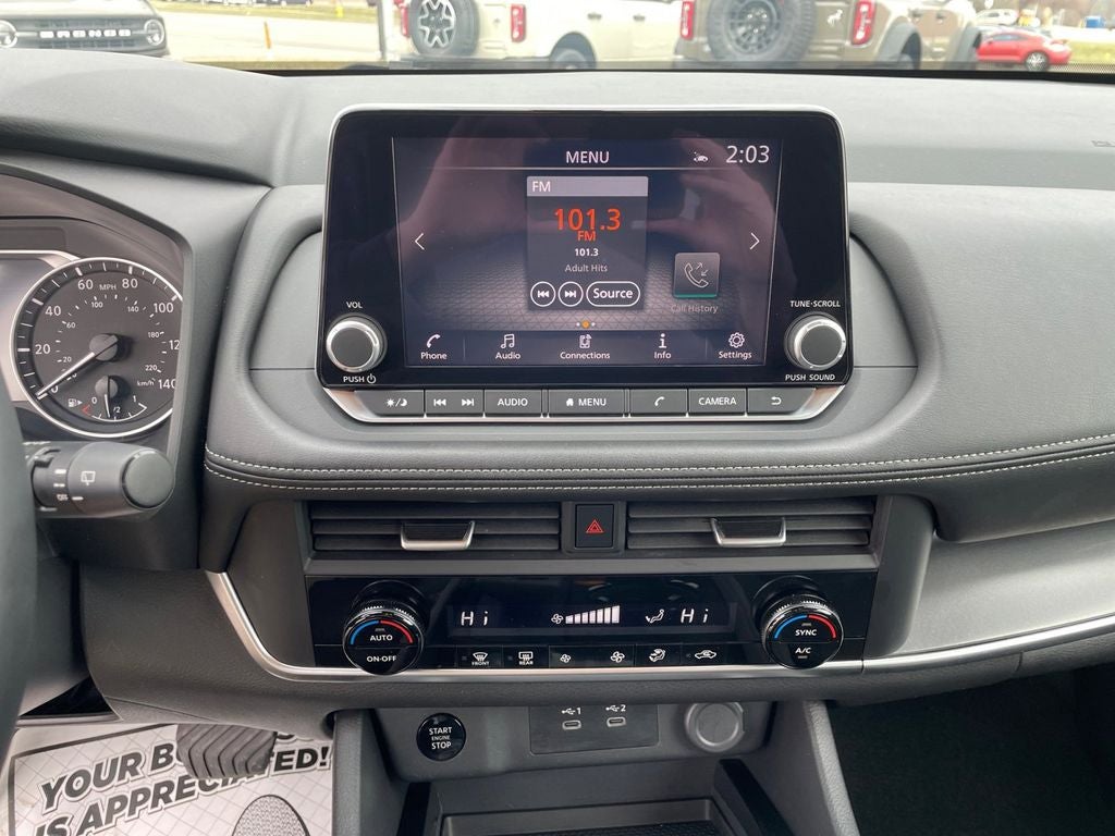 2025 Nissan Rogue SV