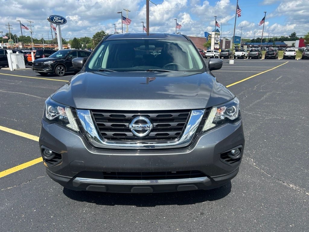 2019 Nissan Pathfinder SV