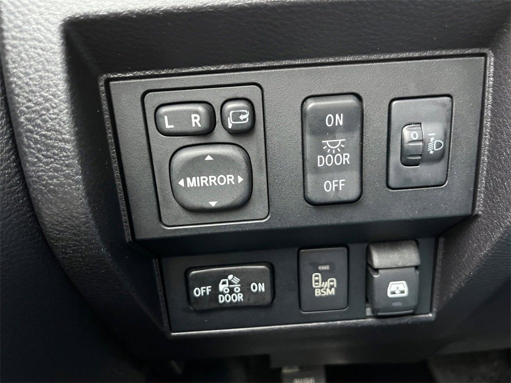 2014 Toyota Tundra Platinum 5.7L V8