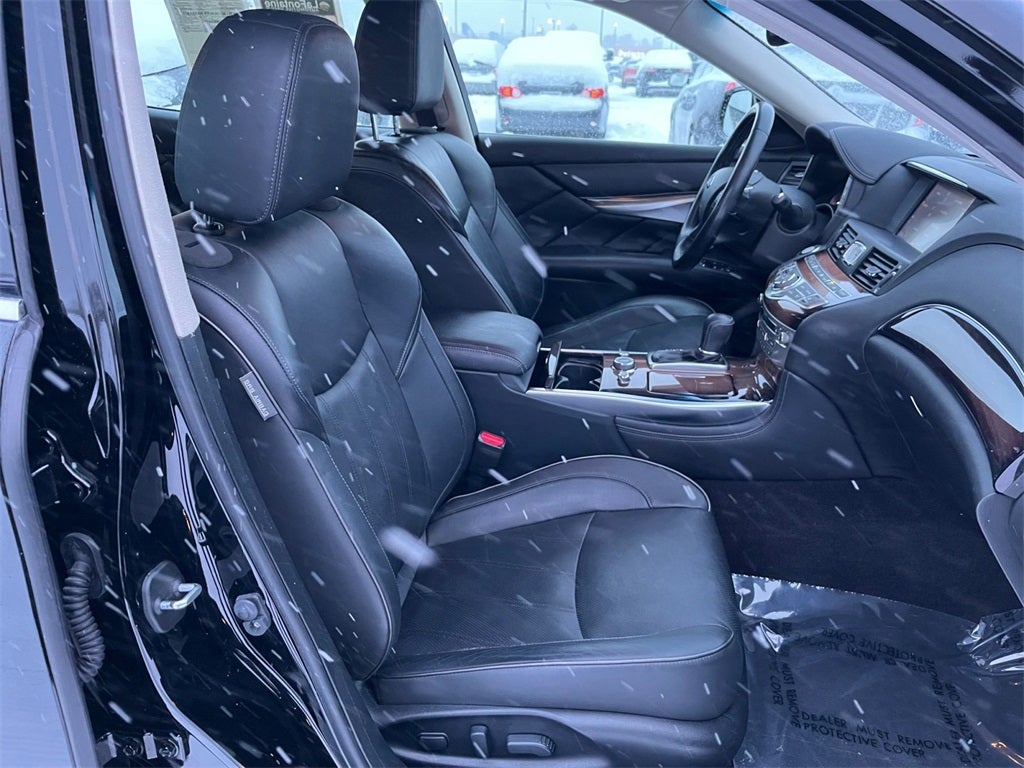 2015 INFINITI Q70L 3.7X