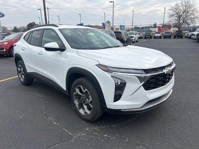 2025 Chevrolet Trax LT