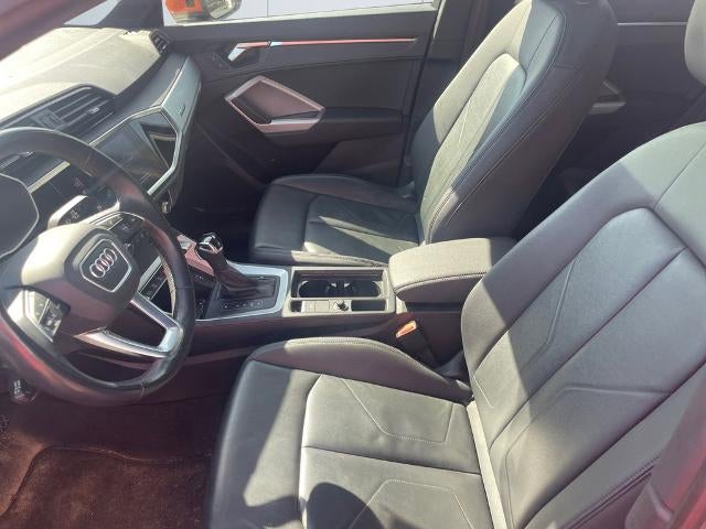 2021 Audi Q3 Premium quattro