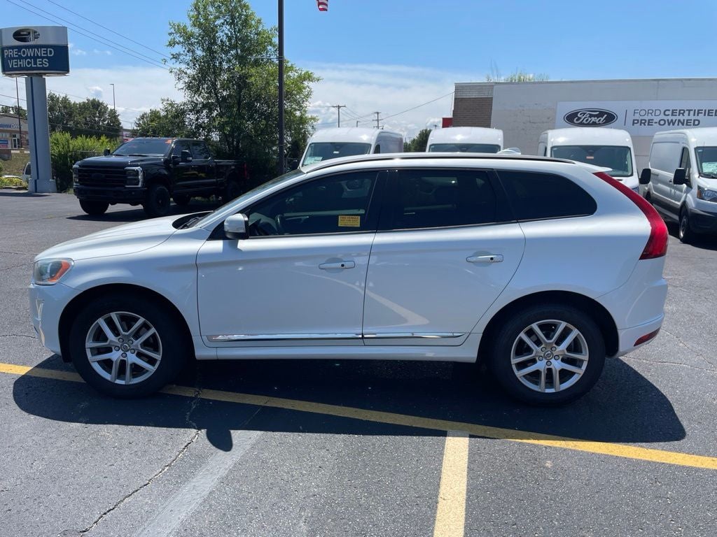 2017 Volvo XC60 T5