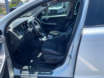 2017 Volvo XC60 T5