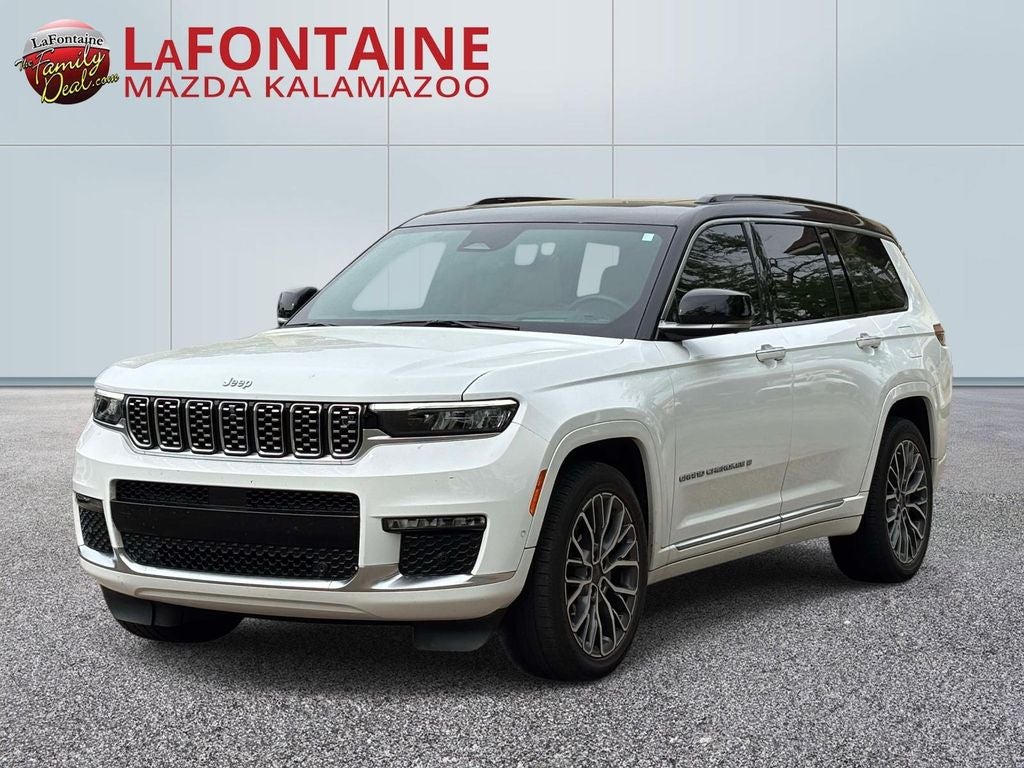 2024 Jeep Grand Cherokee L Summit Reserve 4x4's photo