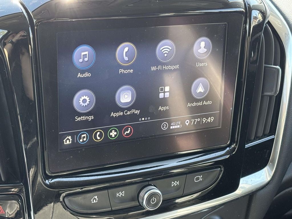 2021 Chevrolet Traverse LT Leather
