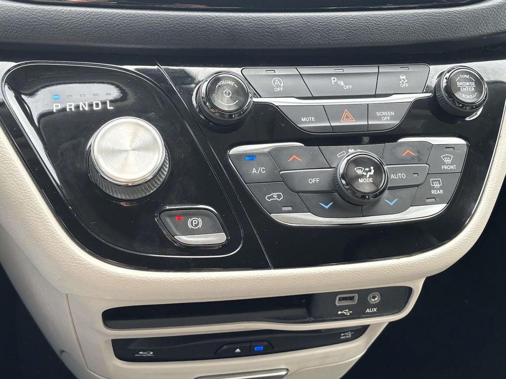 2018 Chrysler Pacifica Touring L Plus