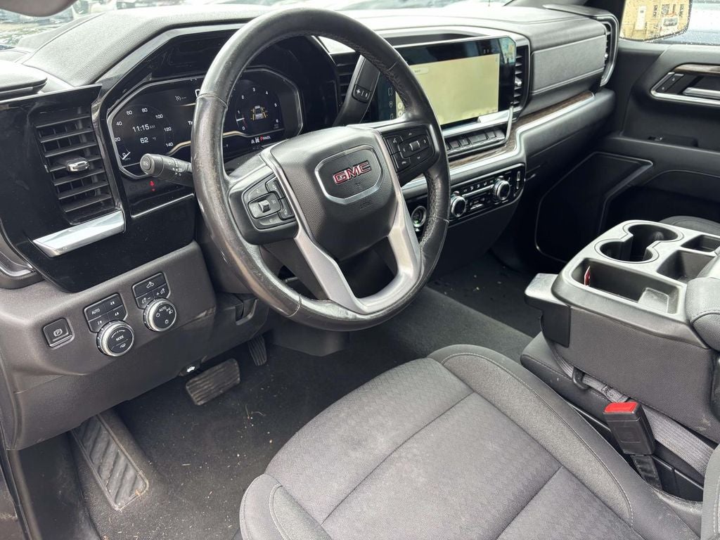 2022 GMC Sierra 1500 SLE