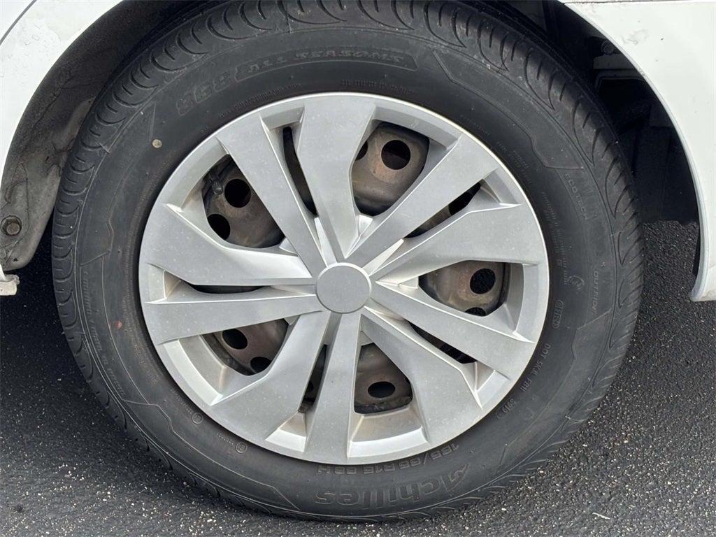 2018 Nissan Versa 1.6 SV