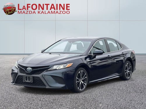 2018 Toyota Camry Hybrid SE