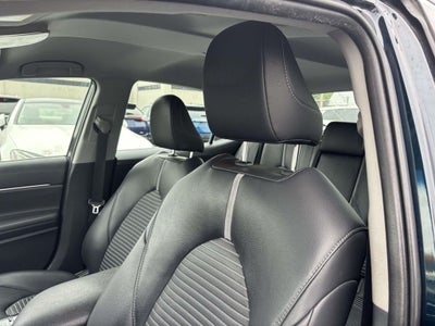 2018 Toyota Camry Hybrid SE