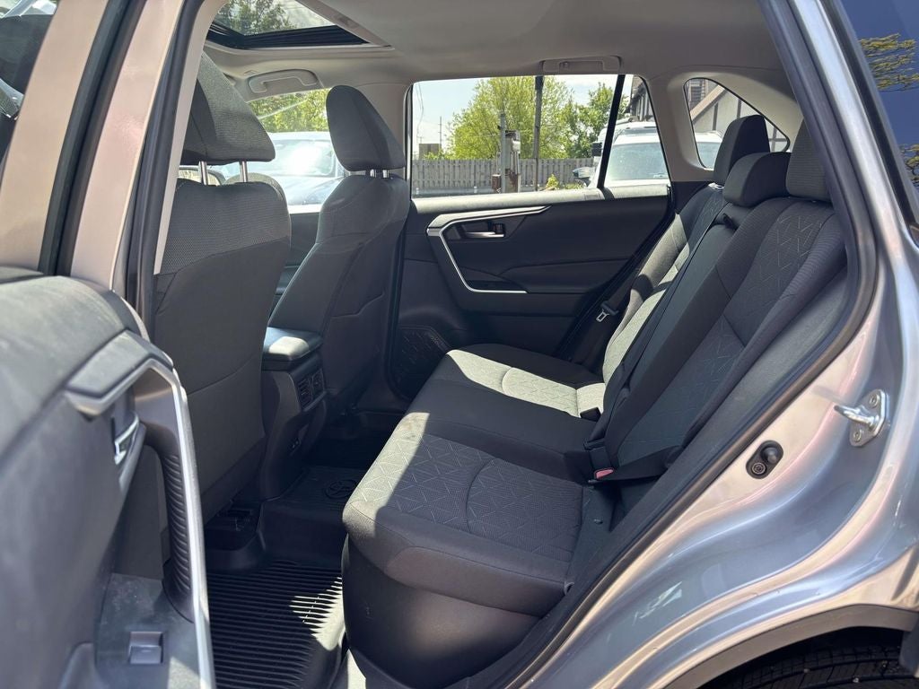 2023 Toyota RAV4 Hybrid XLE