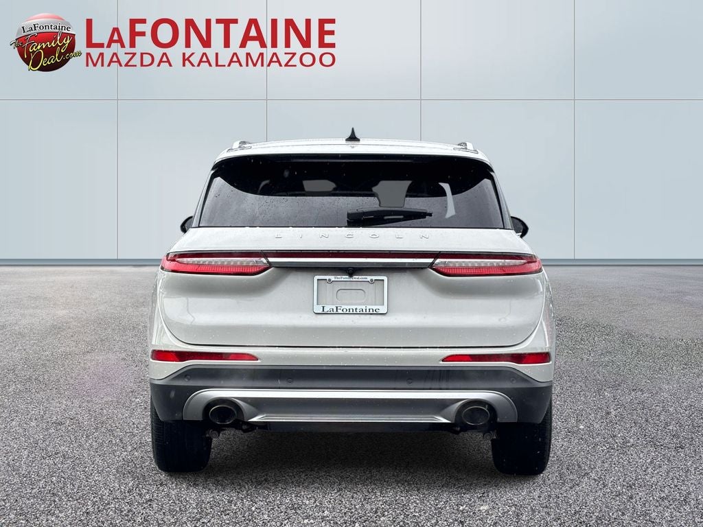 2022 Lincoln Corsair Standard