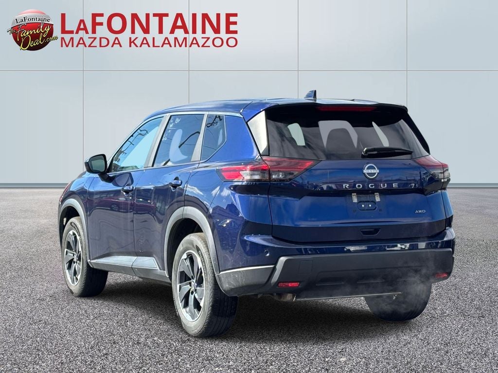 2025 Nissan Rogue SV