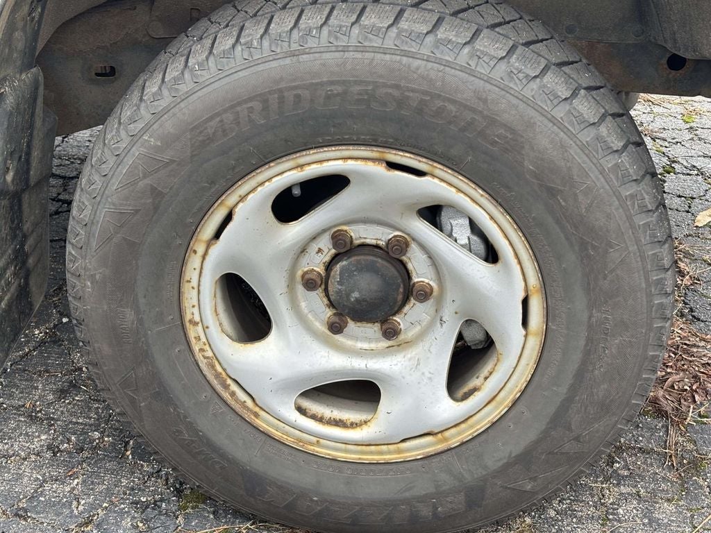 2004 Toyota Tundra SR5