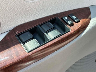 2013 Toyota Sienna XLE 8 Passenger
