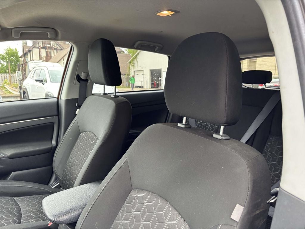 2024 Mitsubishi Outlander Sport 2.0 ES