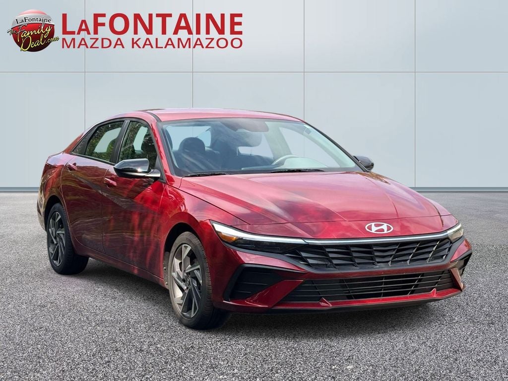 2025 Hyundai Elantra SEL Sport