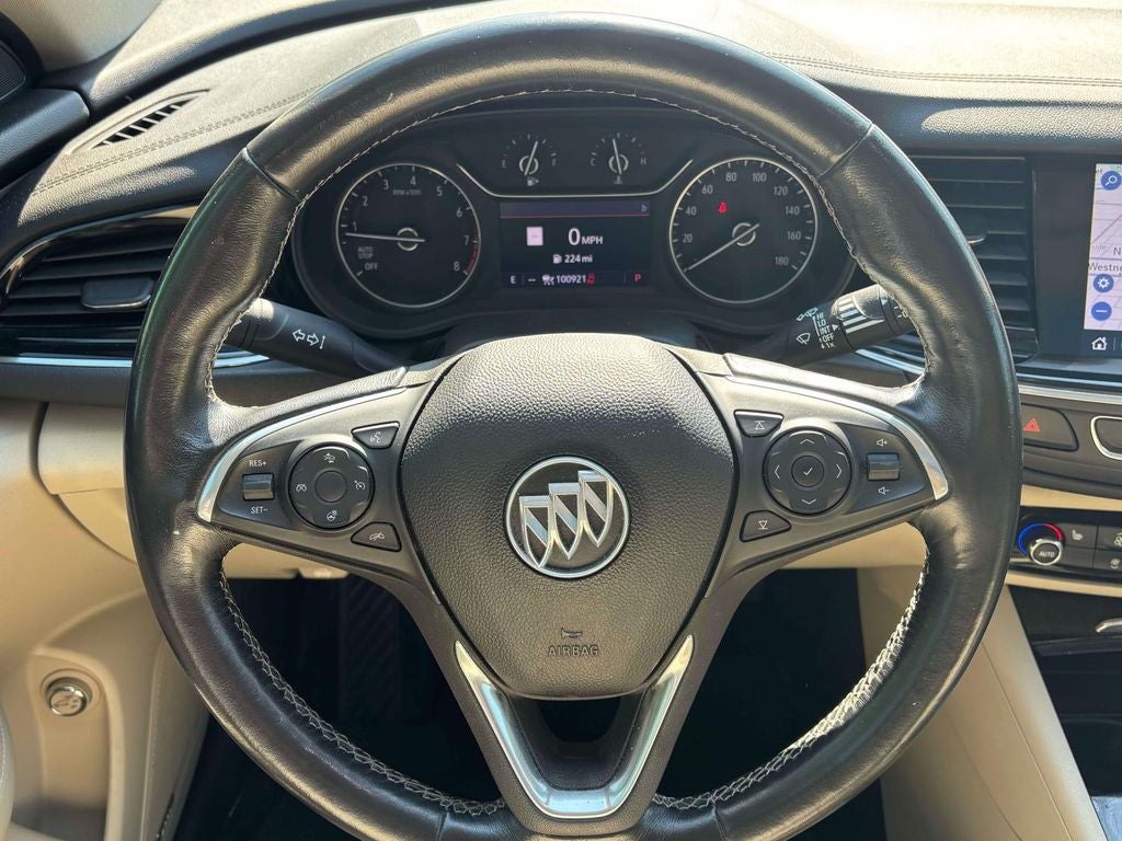 2018 Buick Regal TourX Essence