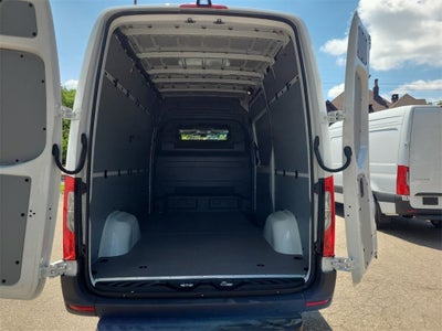 2024 Mercedes-Benz Sprinter 2500 Cargo 144 WB