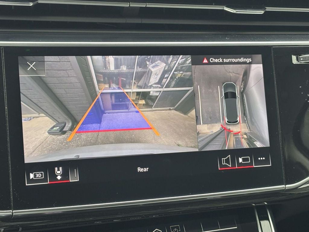 2022 Audi Q7 45 Premium quattro
