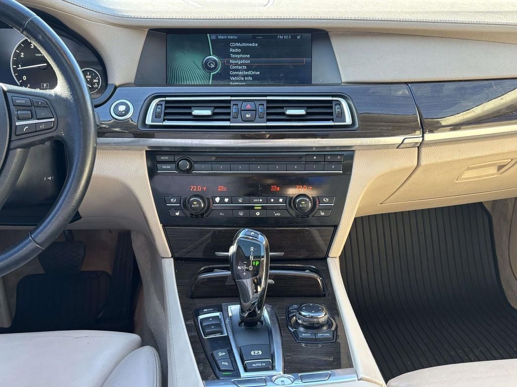 2011 BMW 7 Series 750Li xDrive