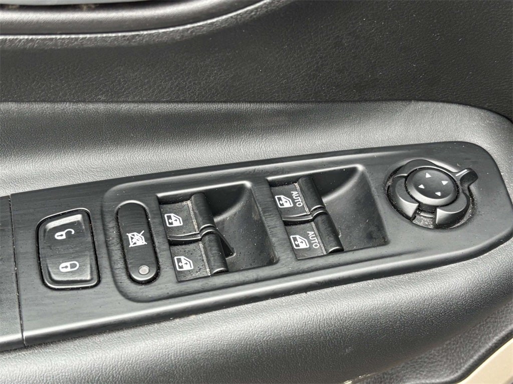 2016 Jeep Renegade Latitude 75th Anniversary Edition