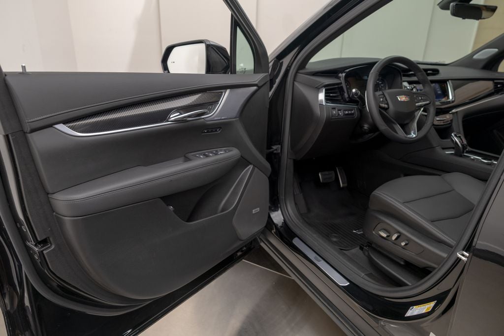 2025 Cadillac XT6 Sport