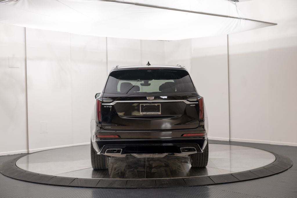 2025 Cadillac XT6 Sport