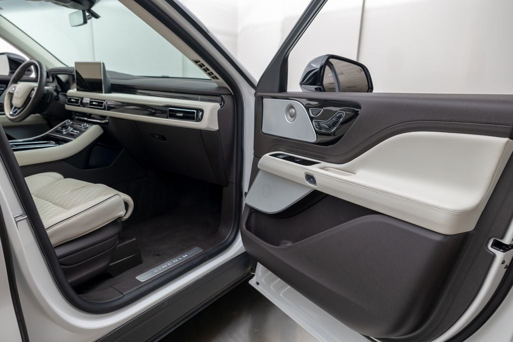 2023 Lincoln Aviator Black Label