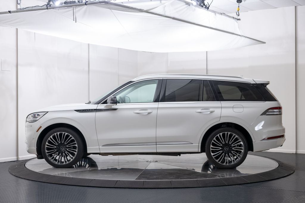 2023 Lincoln Aviator Black Label