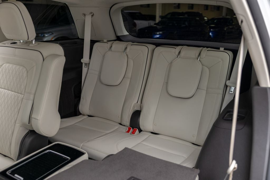 2023 Lincoln Aviator Black Label