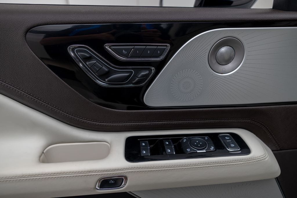 2023 Lincoln Aviator Black Label