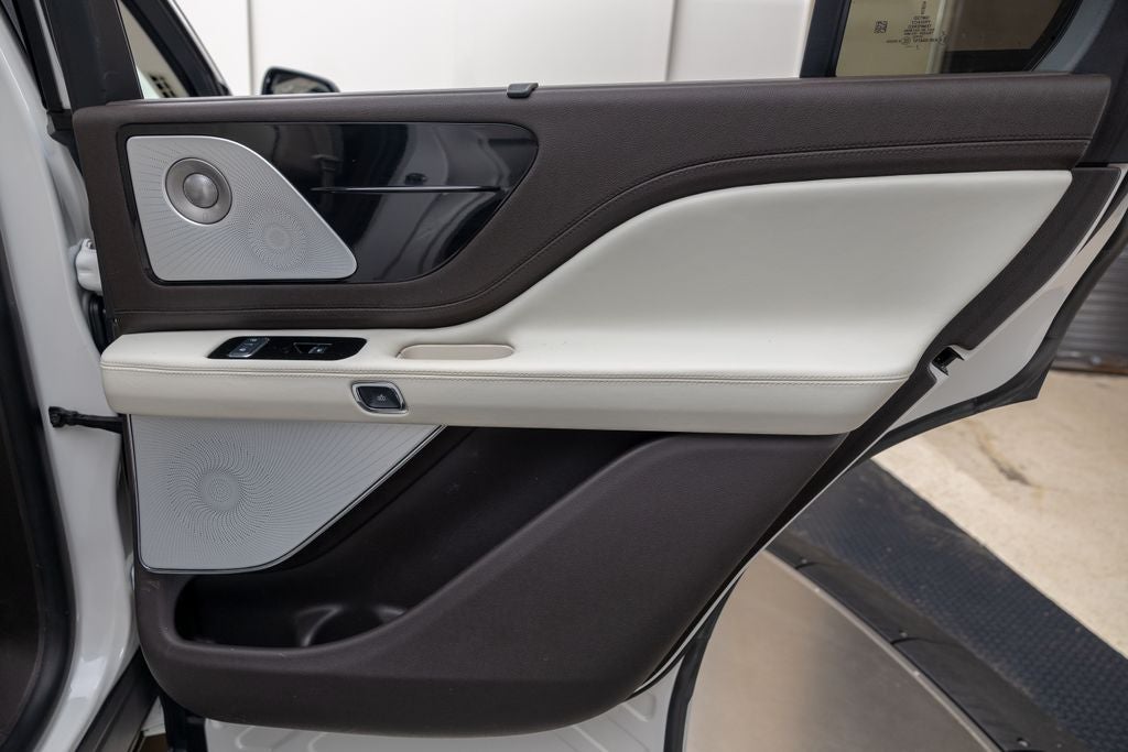 2023 Lincoln Aviator Black Label