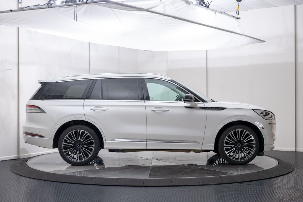 2023 Lincoln Aviator Black Label