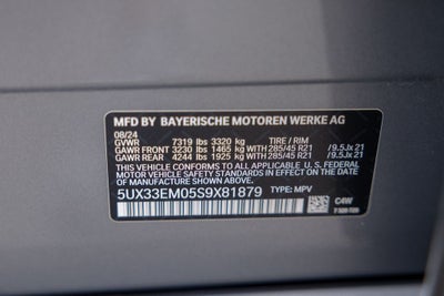 2025 BMW X7 M60i