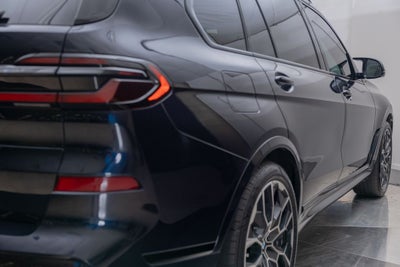 2025 BMW X7 M60i