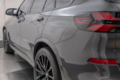2024 BMW X5 M60i