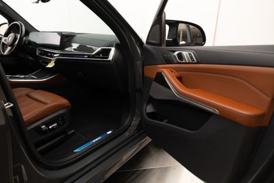 2024 BMW X5 M60i