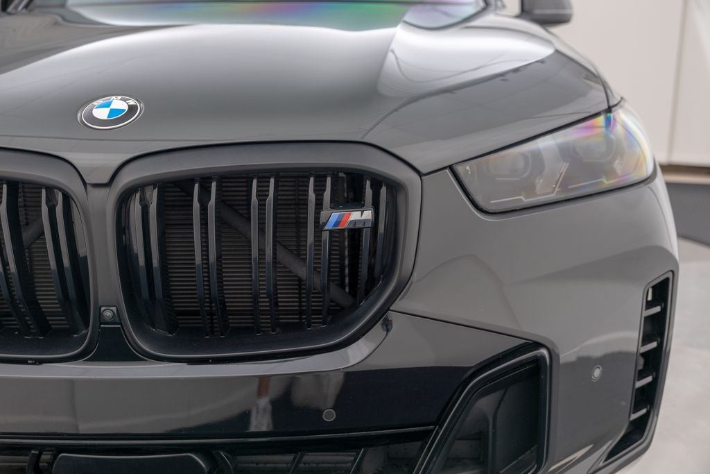 2024 BMW X5 M60i